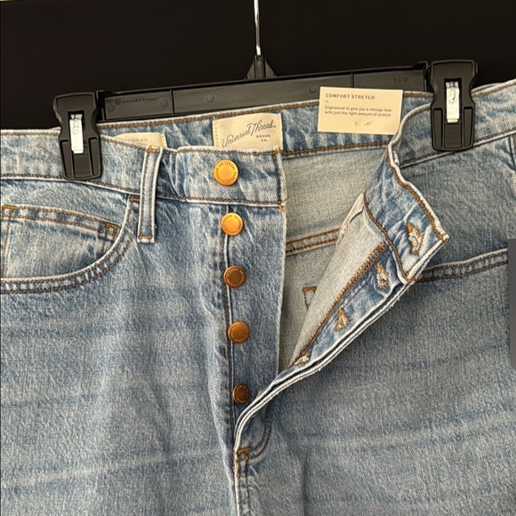 NWT Universal Threads Comfort Stretch Light Blue Balloon Denim Jeans, size 12 - Picture 5 of 12